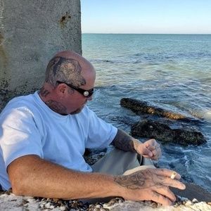 Meet your Posher, Clint